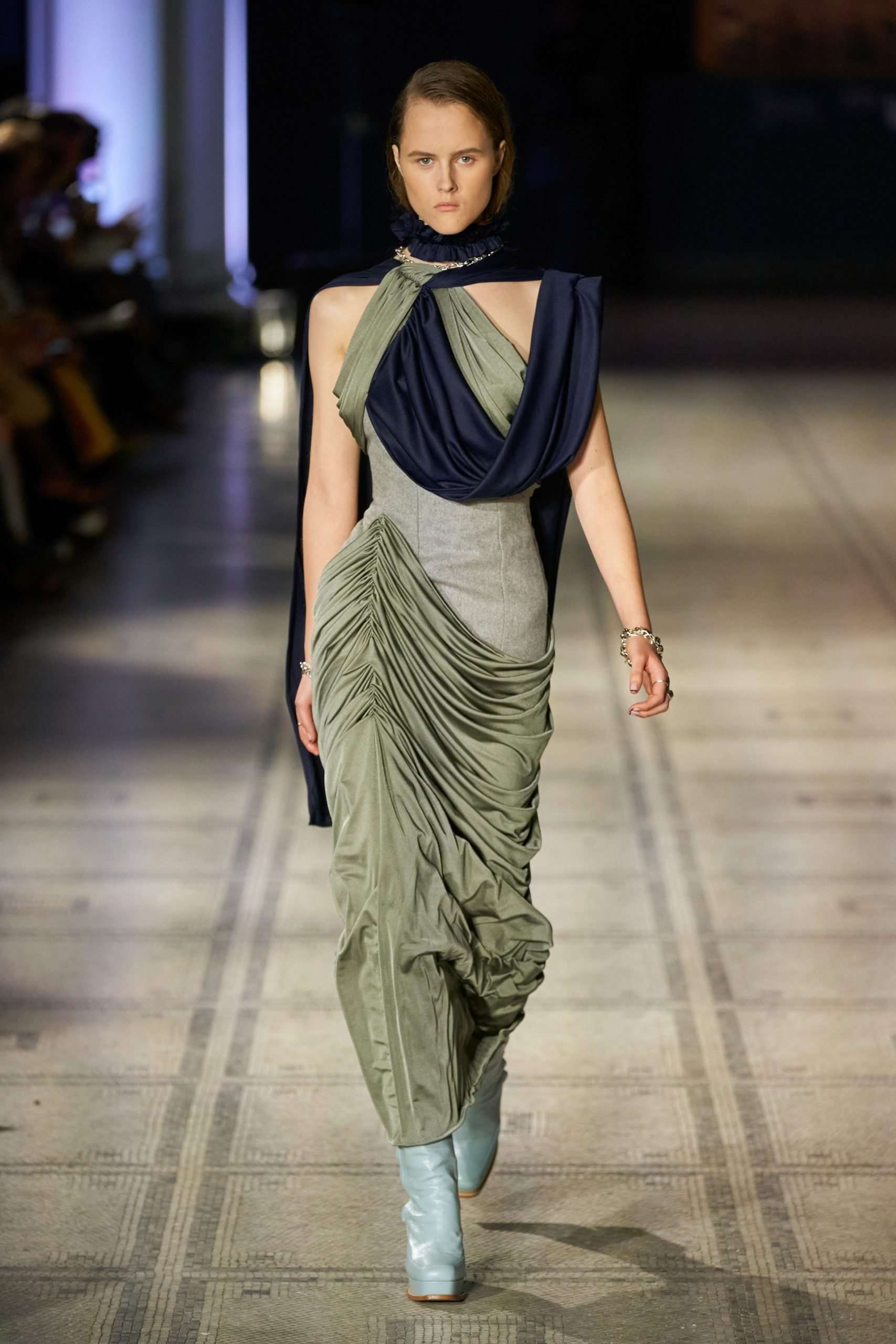 RICHARD MALONE SS22: PROVOKING DICHOTOMIES OF IDENTITY, ANTIQUITY AND CONTROL