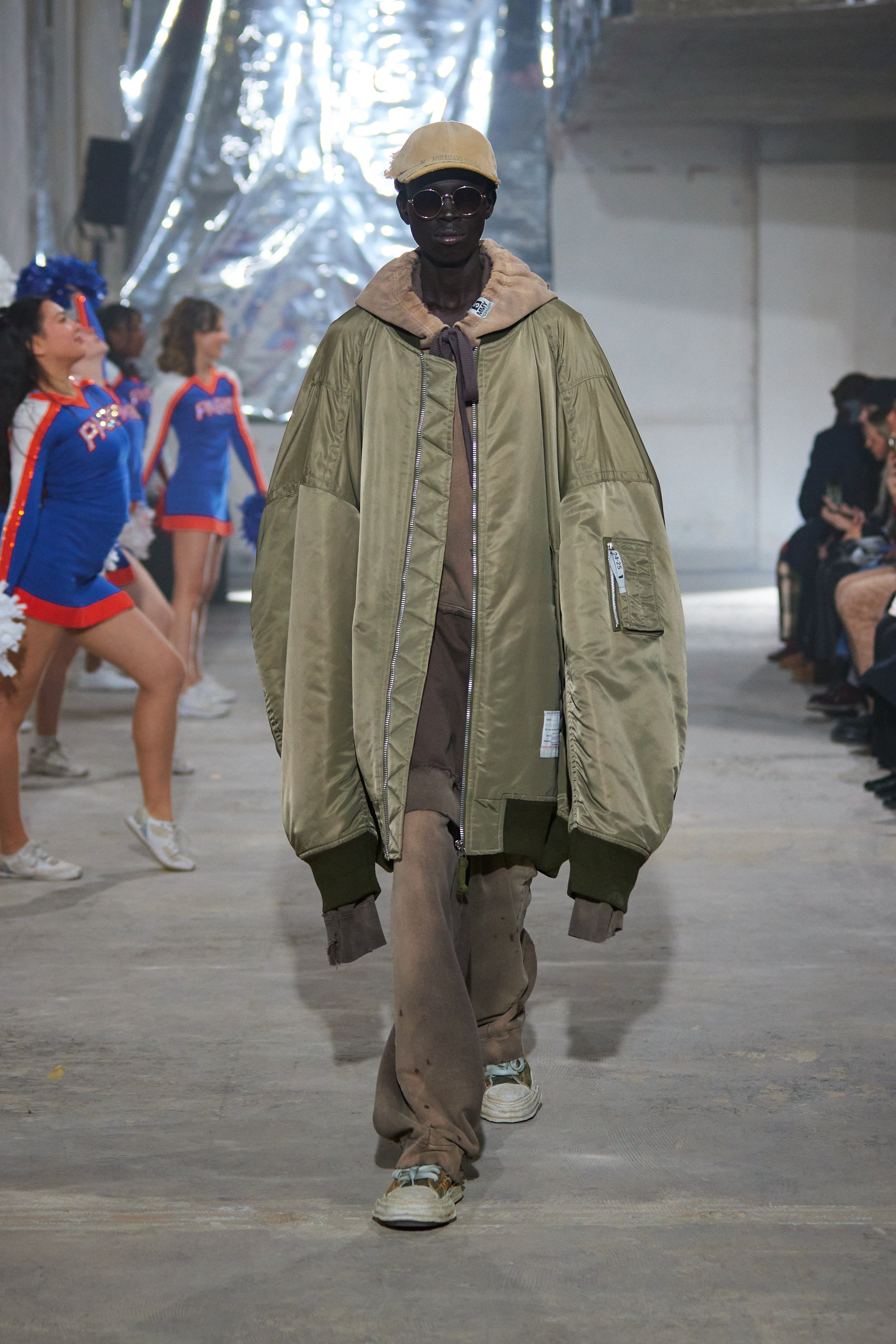 Maison MIHARA YASUHIRO Fall/Winter 2024 was a trip back in time