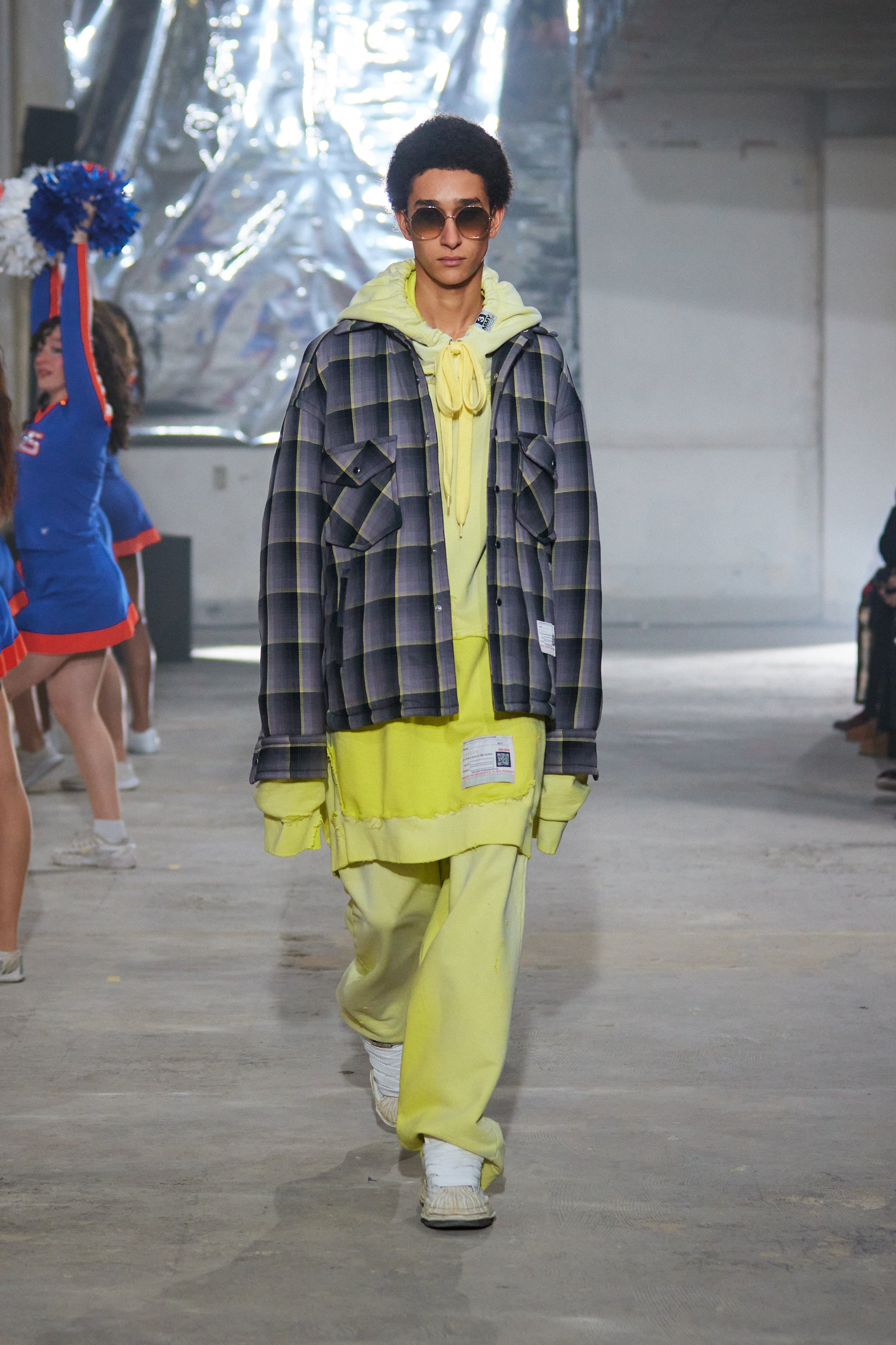 Maison MIHARA YASUHIRO Fall/Winter 2024 was a trip back in time
