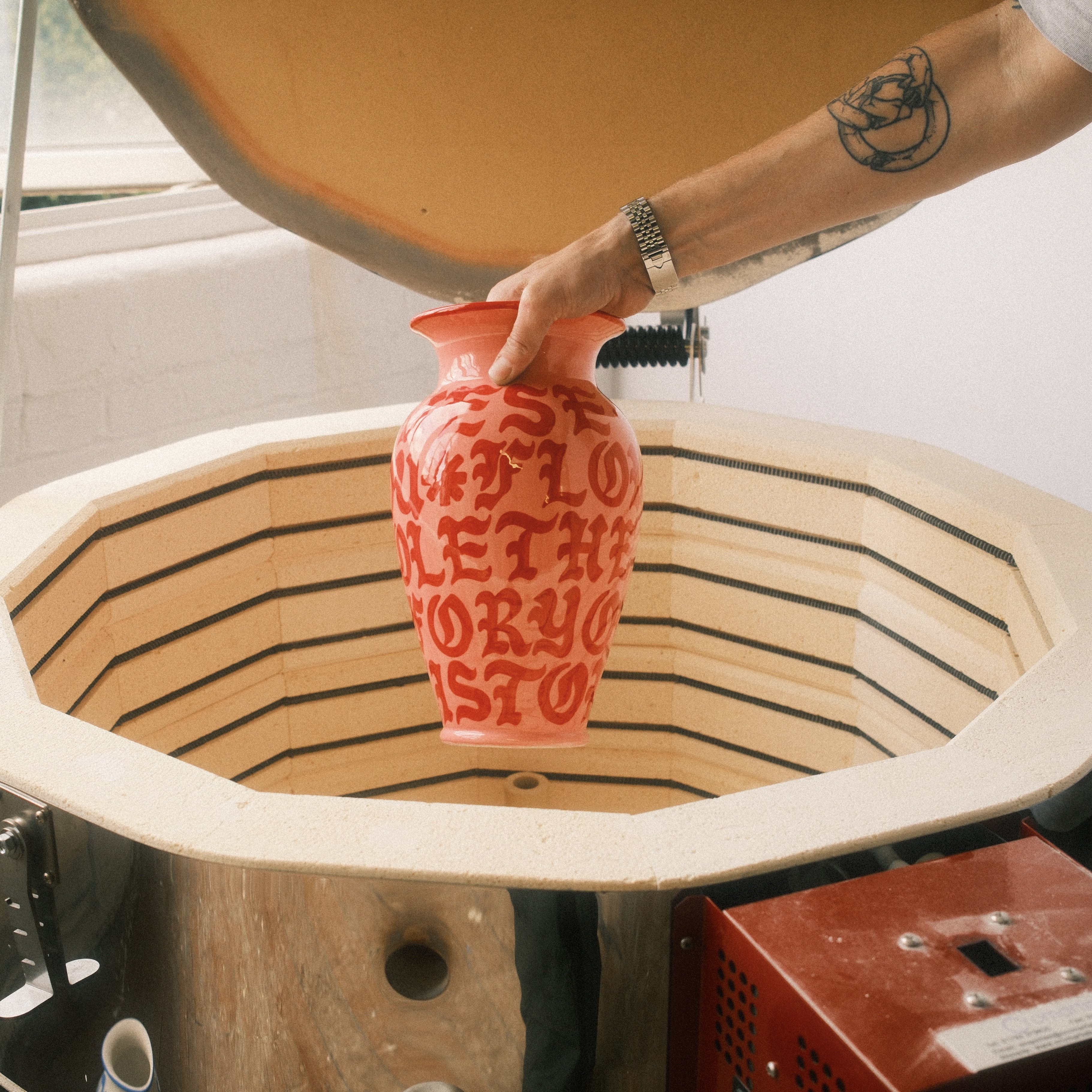 Step by step: The process behind Nick Dynan’s ceramic vases