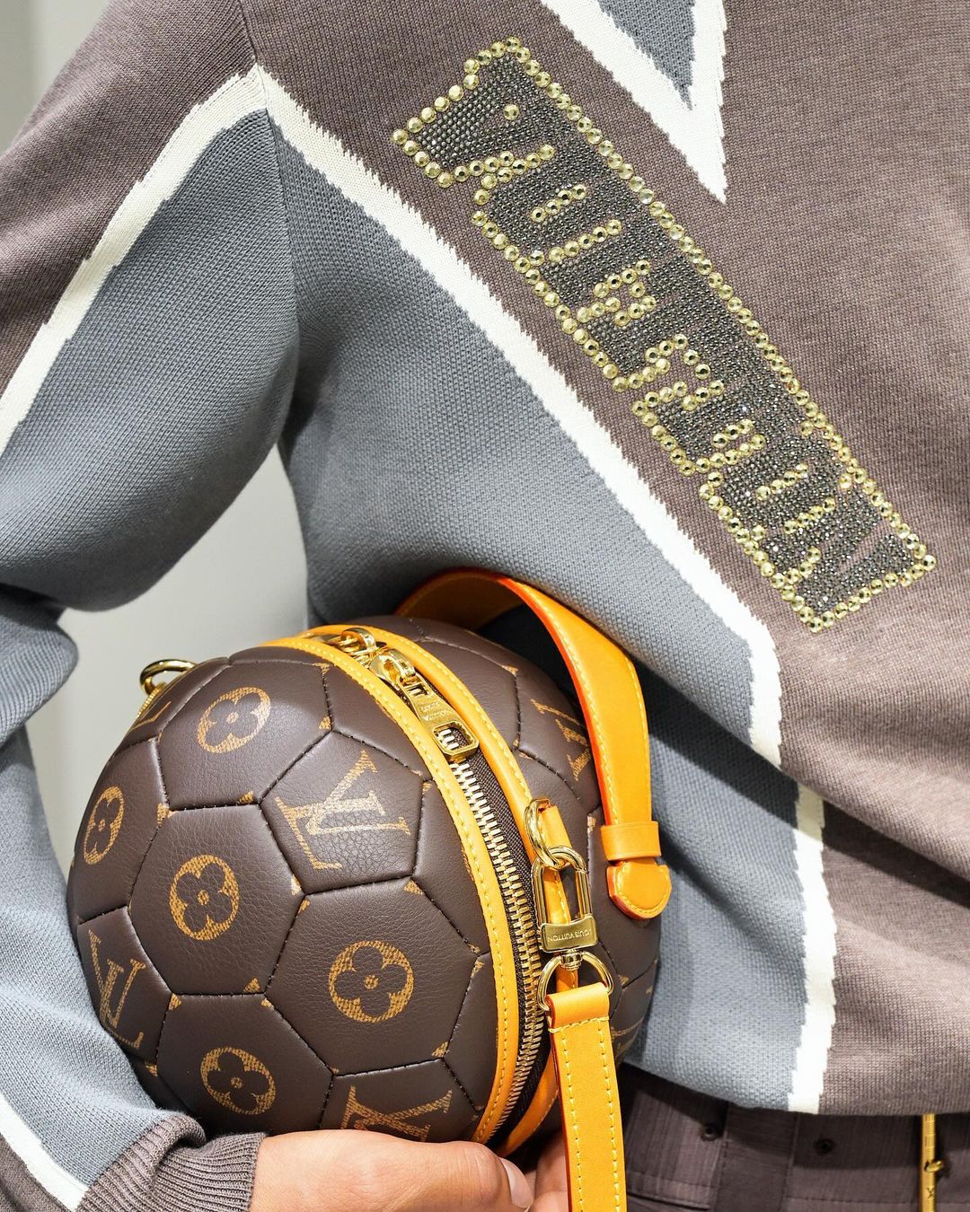 These Louis Vuitton SS25 runway looks are so “It’s Coming Home” coded