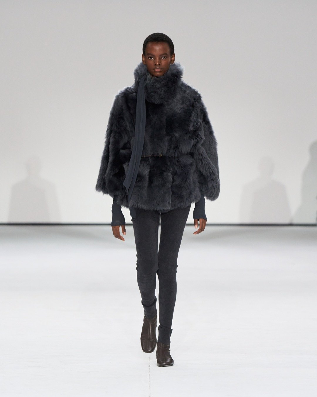 Here’s what went down at COS’ Autumn/Winter 2025 show
