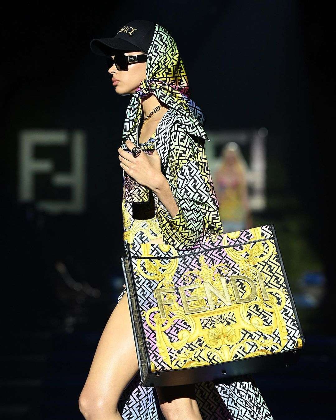 FENDACE: A CELEBRATION OF ITALIAN LUXURY