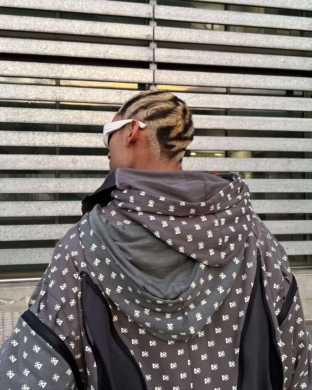MONOGRAM BUZZCUT? SNM. THE 7 HAIR TRENDS TO TAKE TO THE SALON