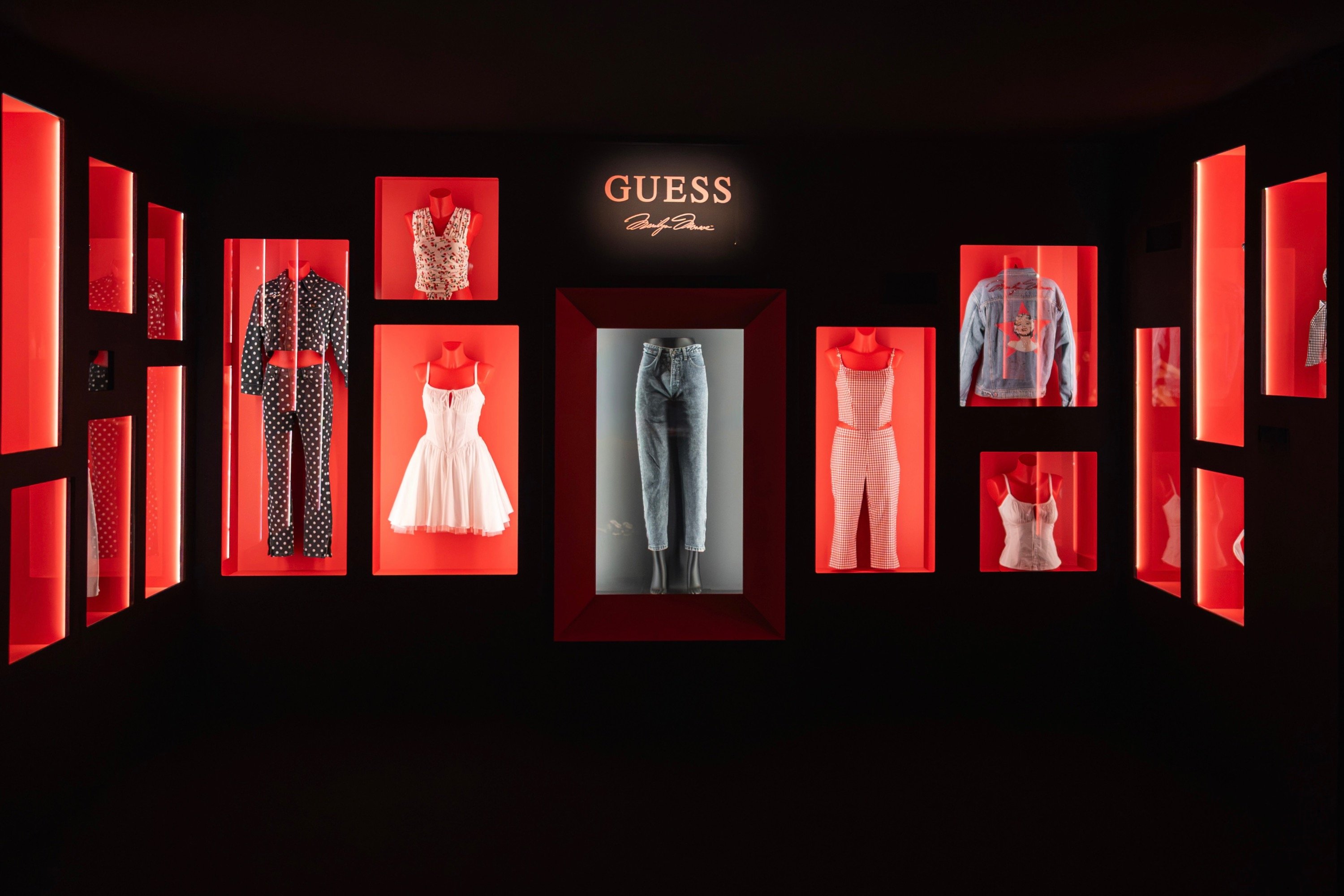 GUESS’s new exhibition celebrates Marilyn Monroe at Milan Design Week