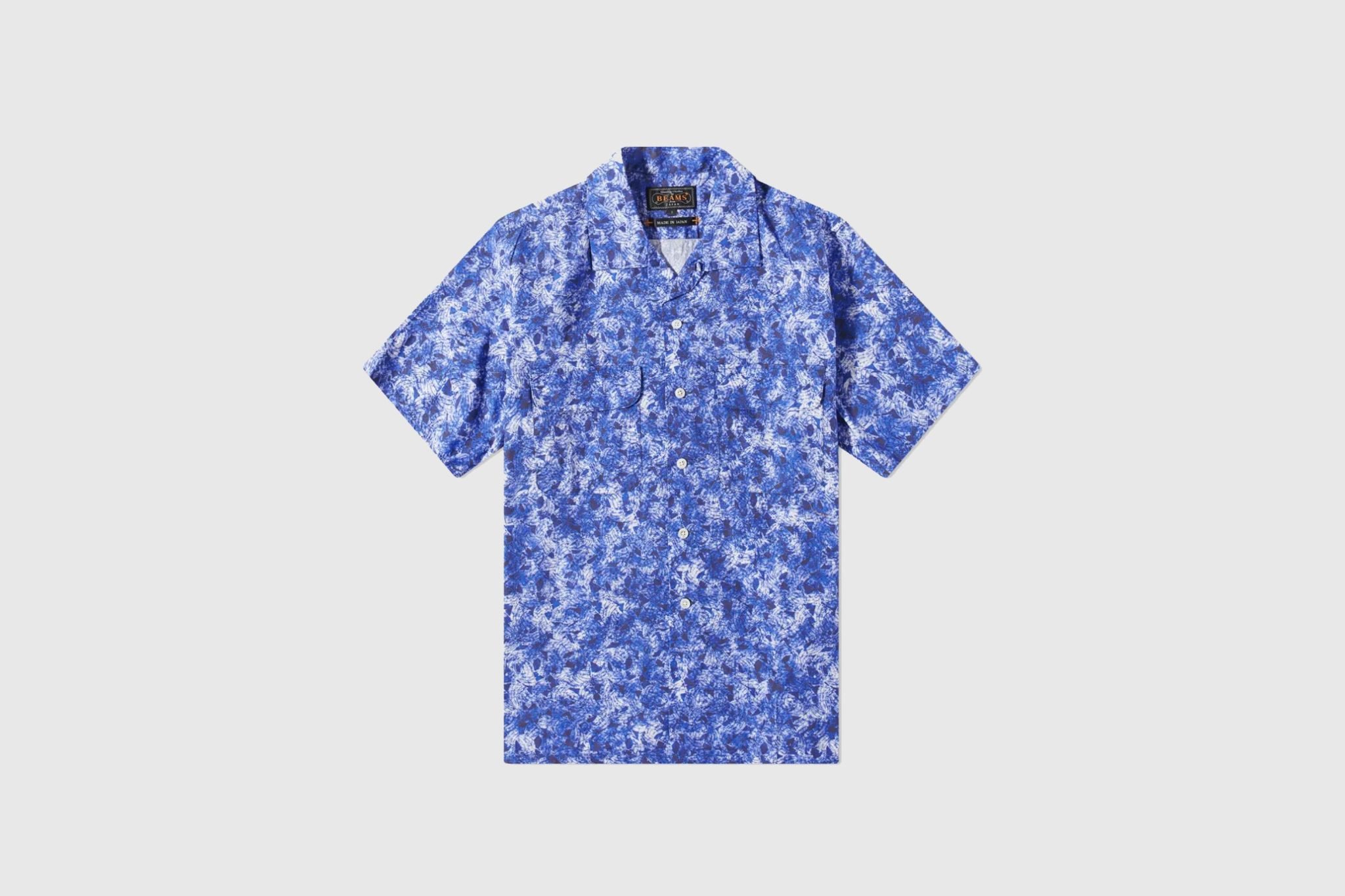 GO BOLD OR GO HOME: A SPRING SHOPPING GUIDE