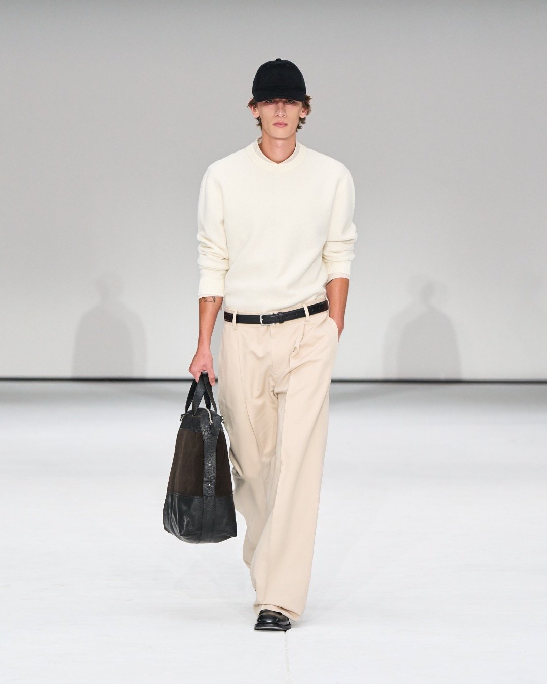 Here’s what went down at COS’ Autumn/Winter 2025 show