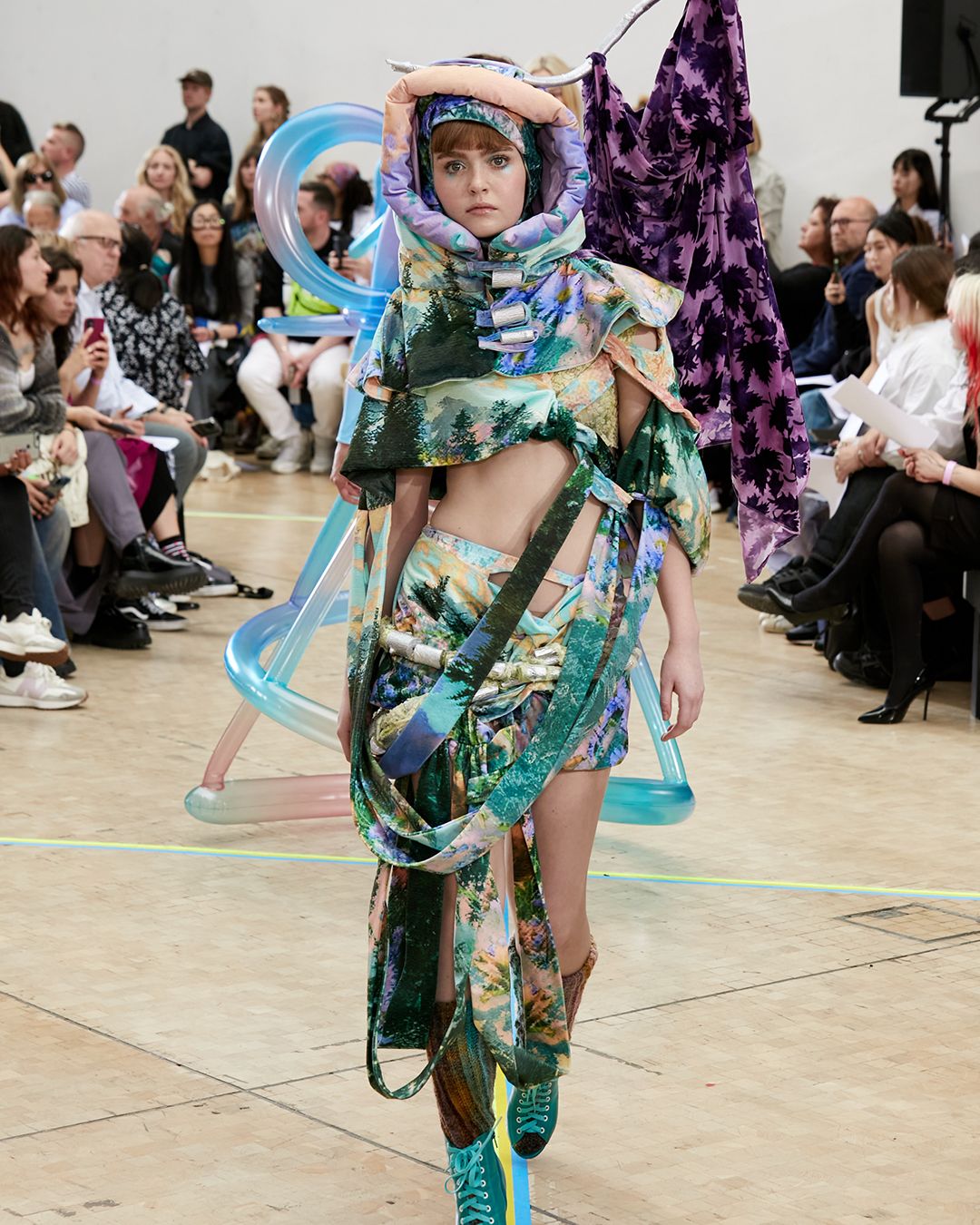 CIGARETTES ON THE RUNWAY & L’ORÉAL PRIZE WINNERS: WHAT WENT DOWN AT CSM’S BA FASHION SHOW