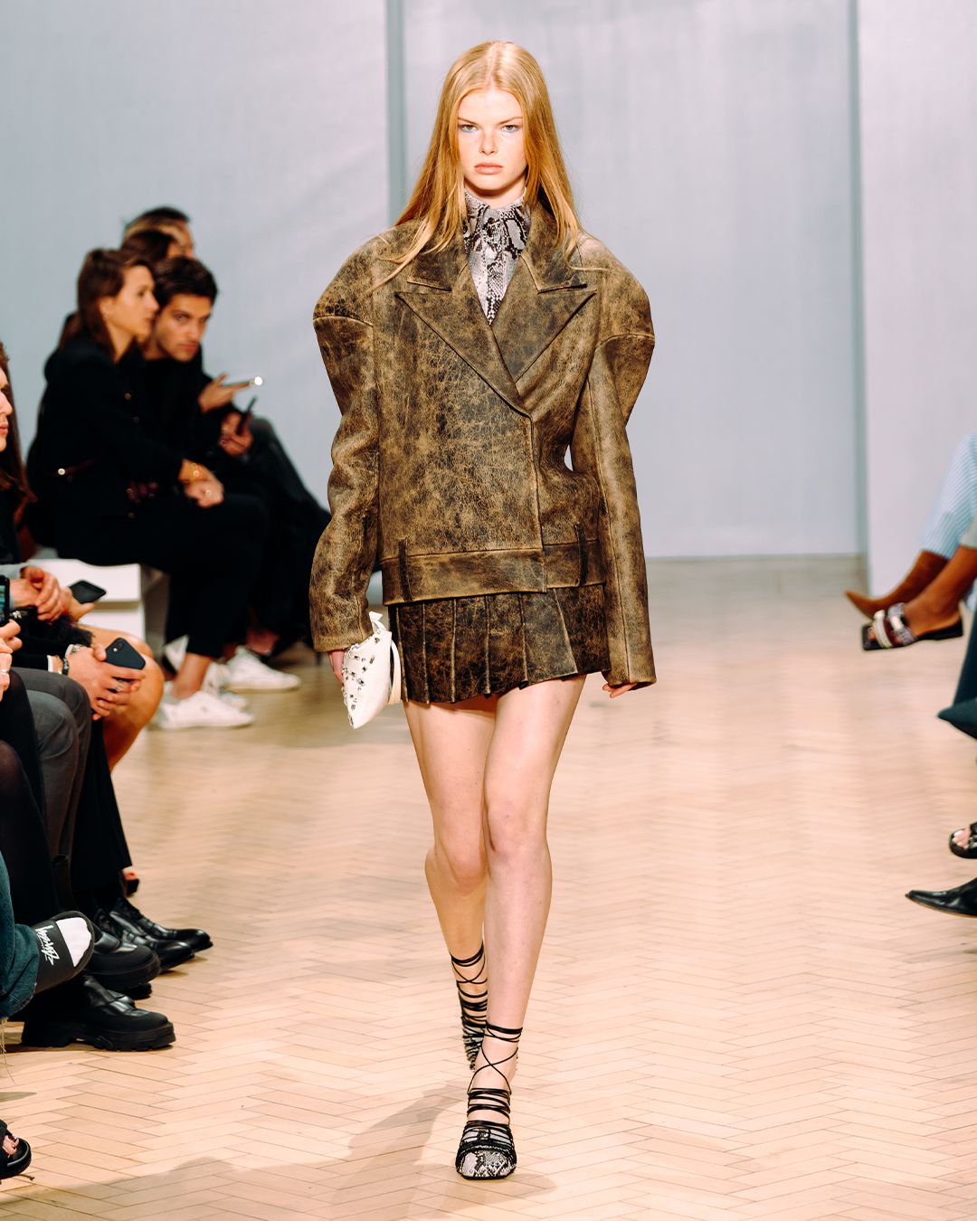 THE 5 LOOKS WE WON’T FORGET (ME NOT) FROM 16ARLINGTON