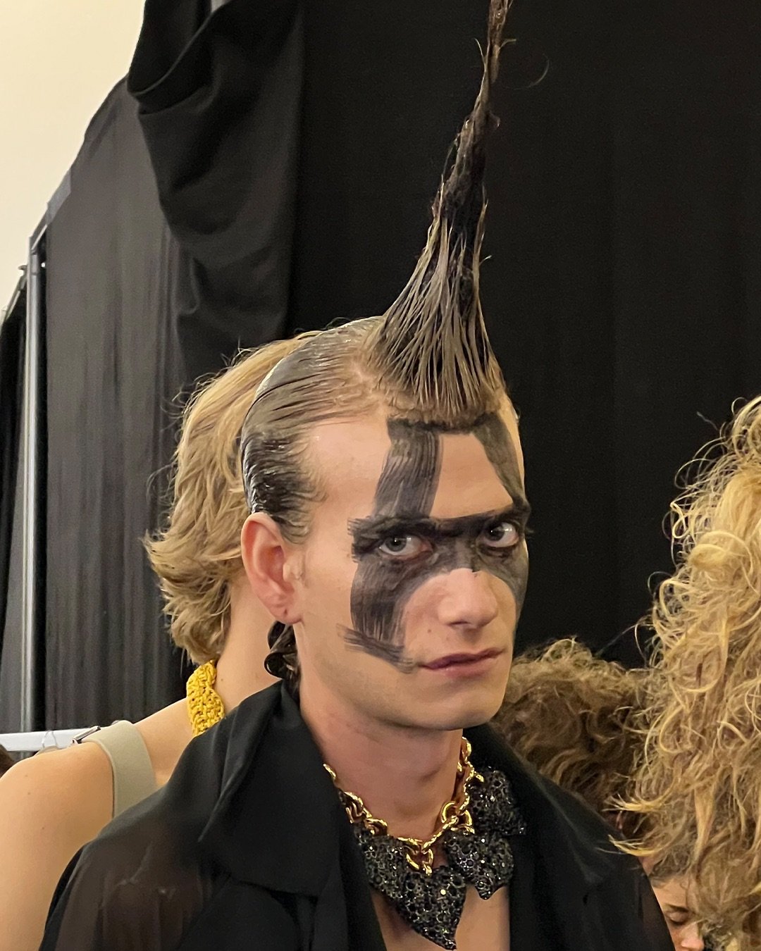 “IN FASHION I FIND EVERYTHING I NEED”: KEY TAKEAWAYS FROM ANDREAS KRONTHALER FOR VIVIENNE WESTWOOD SS23