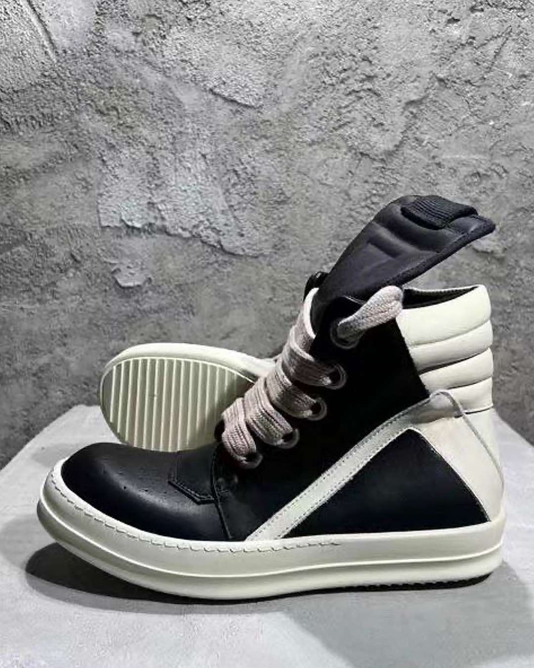 THE BEST APPROACH IS HEAD-ON: HERE ARE THE MOST IMPORTANT INTRODUCTORY PIECES FROM RICK OWENS