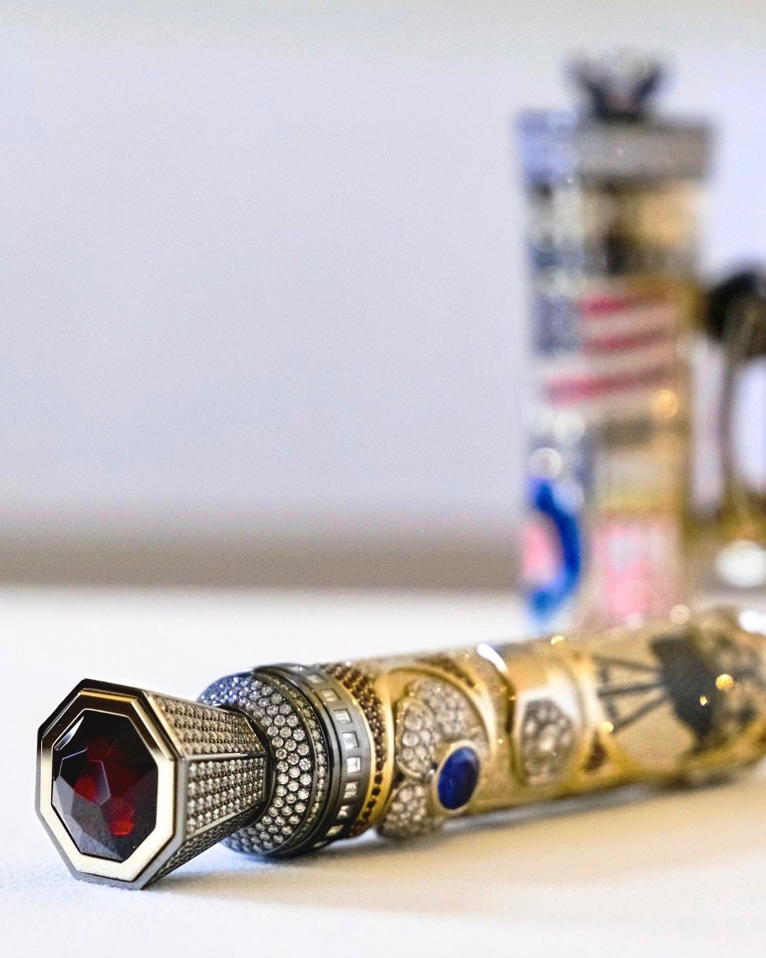 We got an exclusive look at Montblanc’s €1.6 million High Artistry fountain pen, an ode to the silver screen