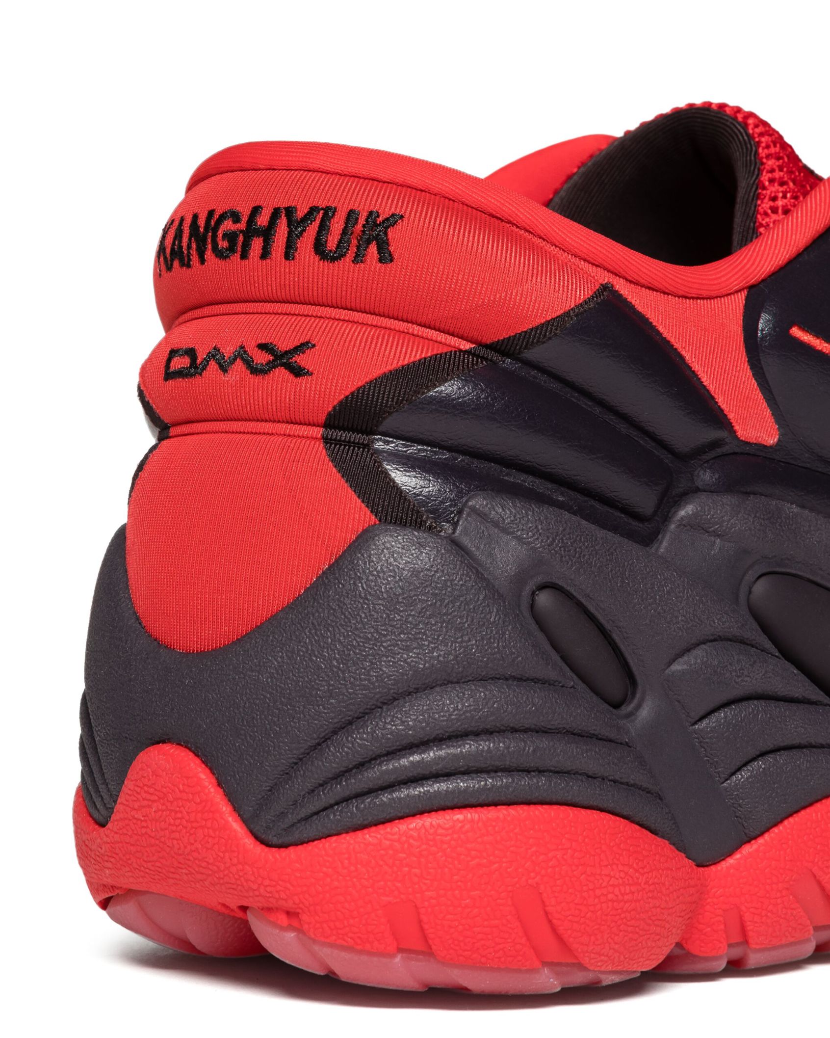 Reebok x KANGHYUK brings back the DMX 6 Run Modern
