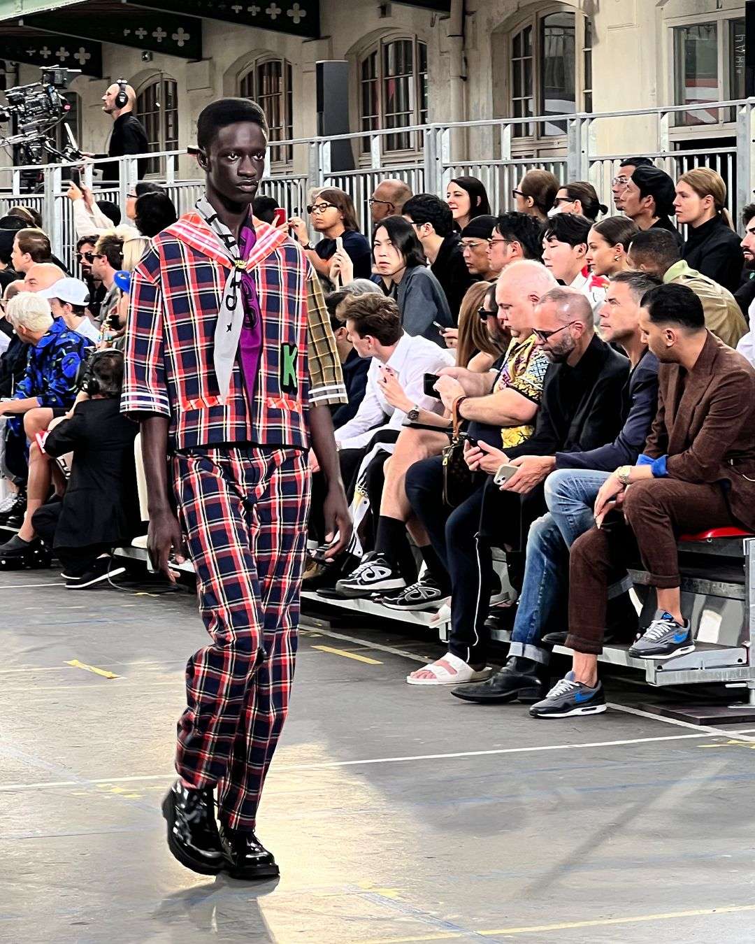 WE WANT TO ENROL IN KENZO SCHOOL