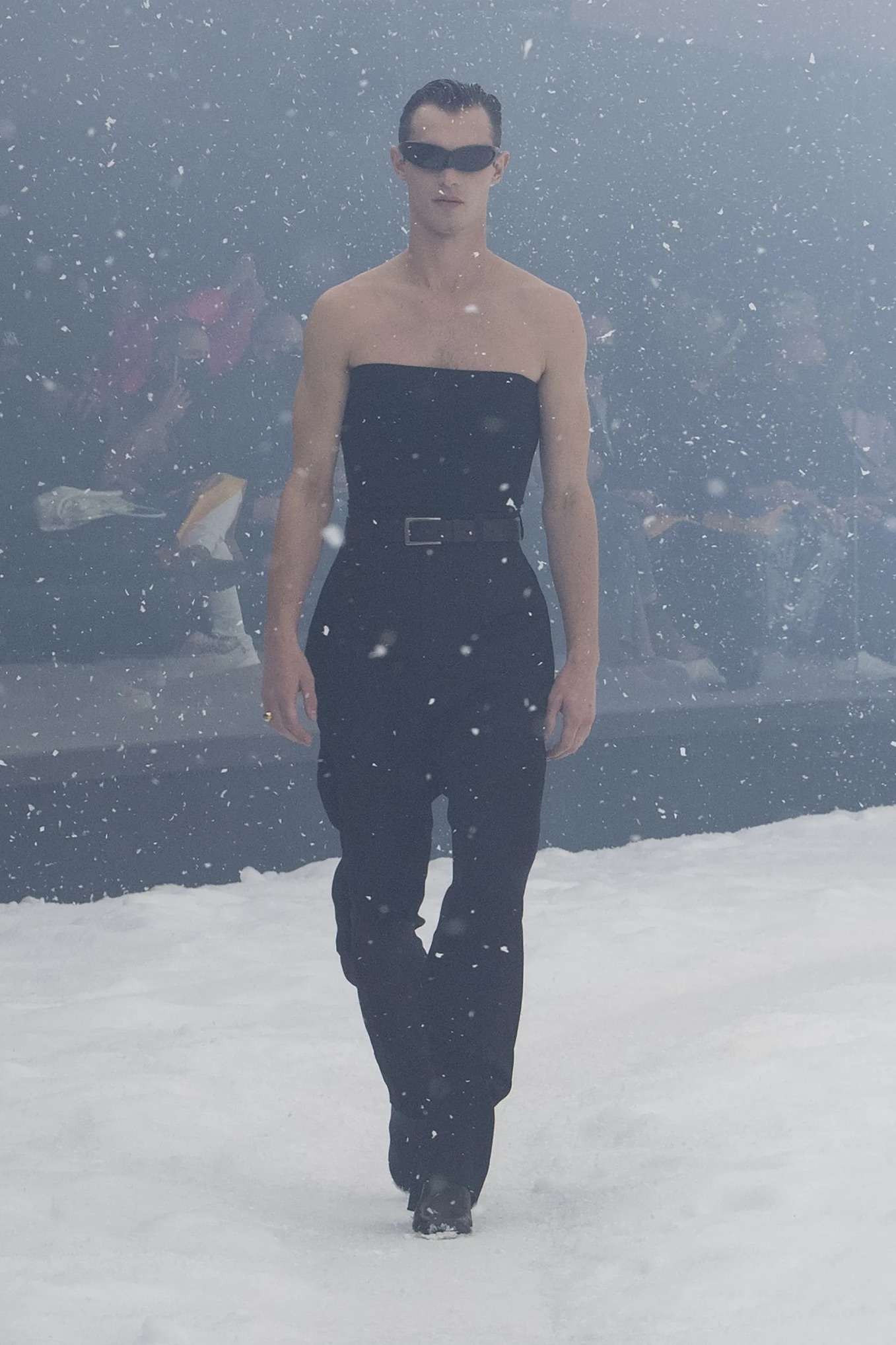 THE BALENCIAGA SHOW WAS MEANT TO BE AN UNCOMFORTABLE VIEWING EXPERIENCE