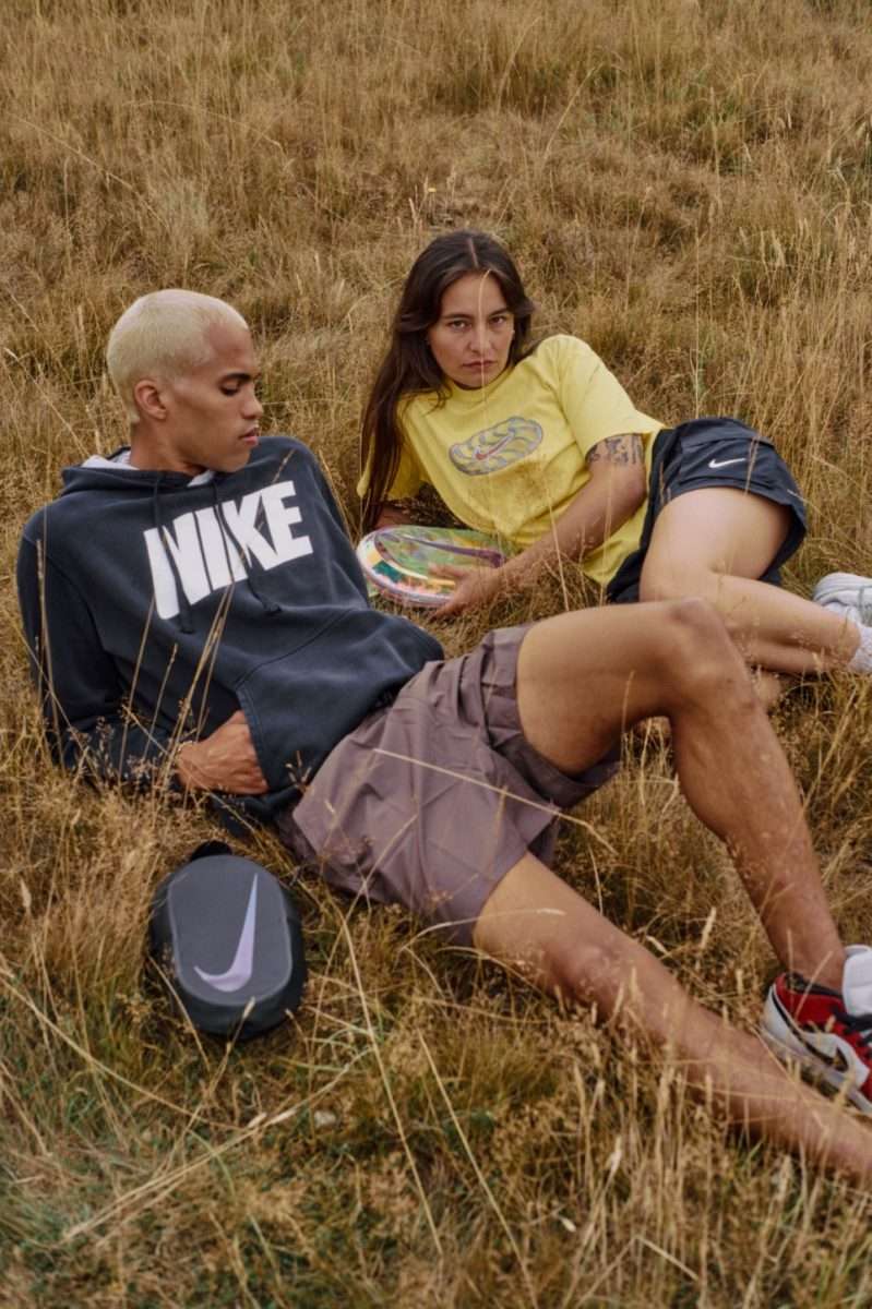 SWIM, SURF & CREATIVITY WITH DANI & YANN