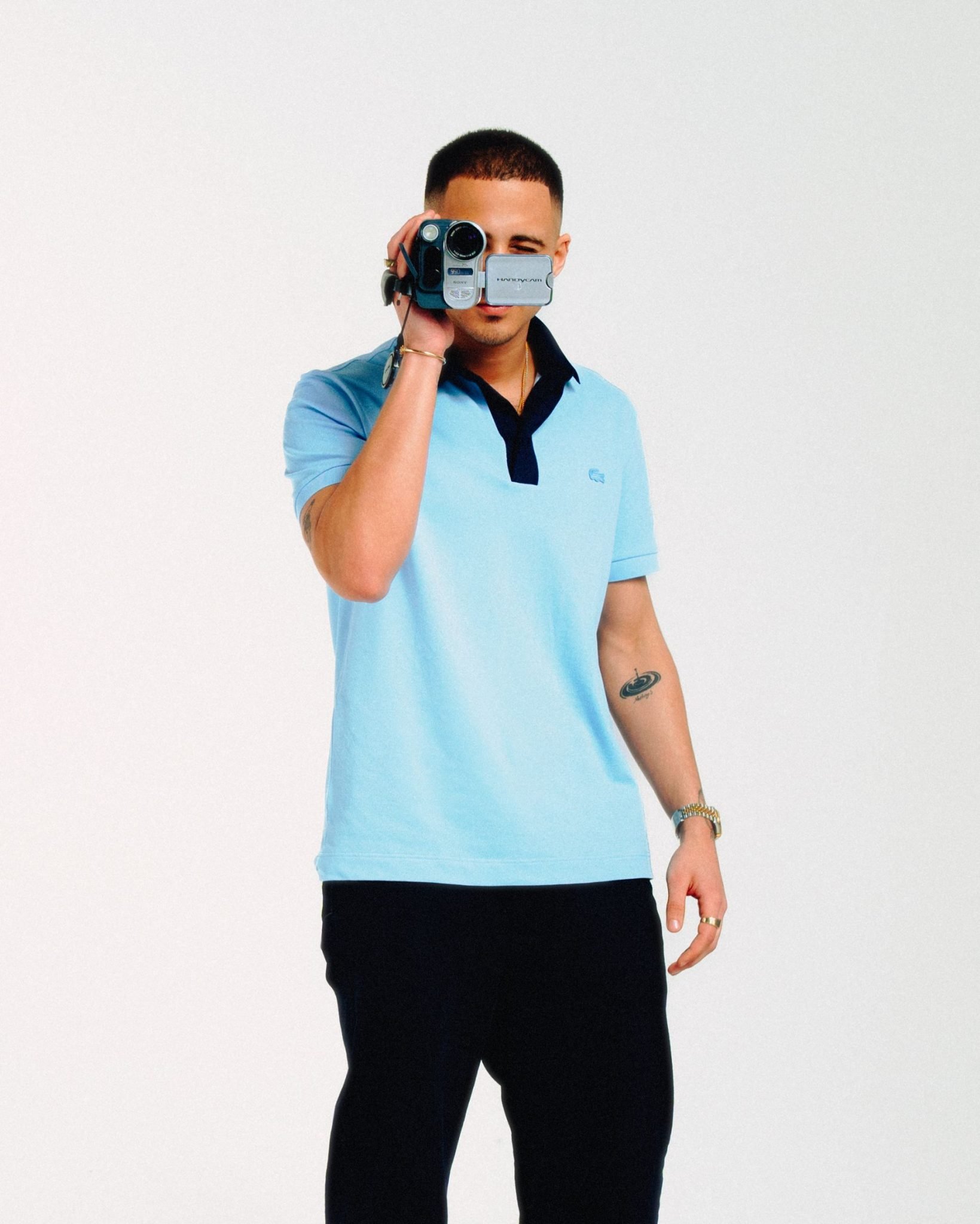 STYLING LACOSTE’S POLO WITH THE COMMUNITY