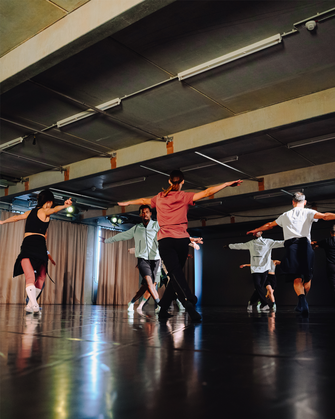 JUSTIN PECK AND SASHA WALTZ TALK CHOREOGRAPHY, HUMAN MOVEMENT, & ON’S NEW CAMPAIGN