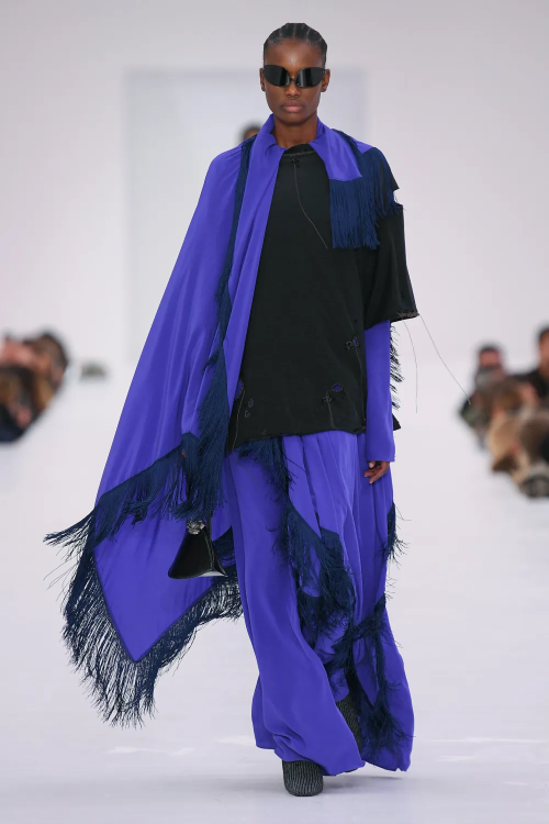 ACNE STUDIOS IS HERE TO UPHOLSTER YOUR AW22 FIT