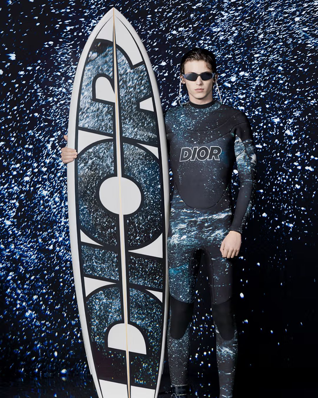 DIOR WANTS TO GO SURFING & A NEW ETRO BAG: YOUR MONDAY BRIEFING