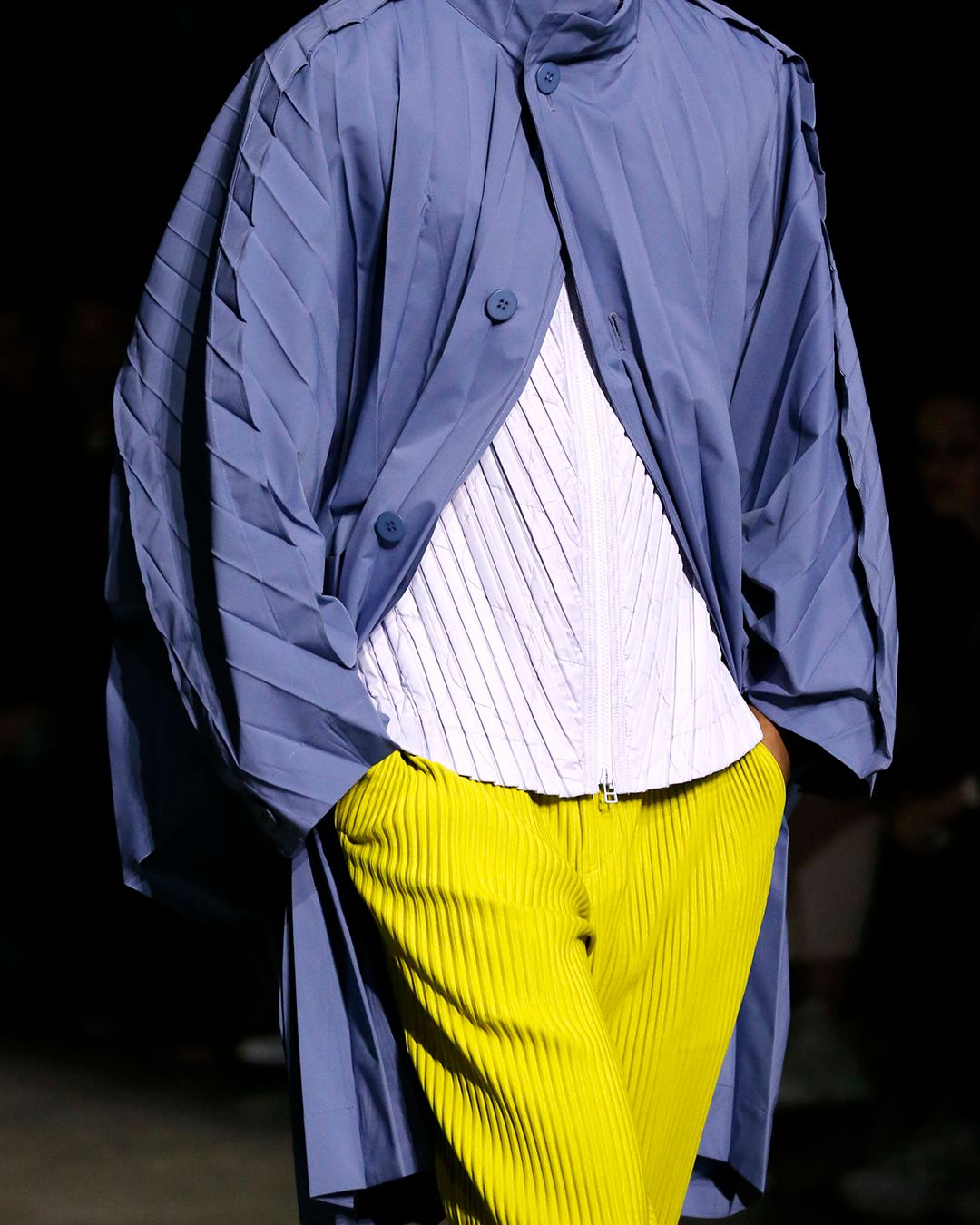 ISSEY MIYAKE JUST HYPNOTISED US WITH PLEATS
