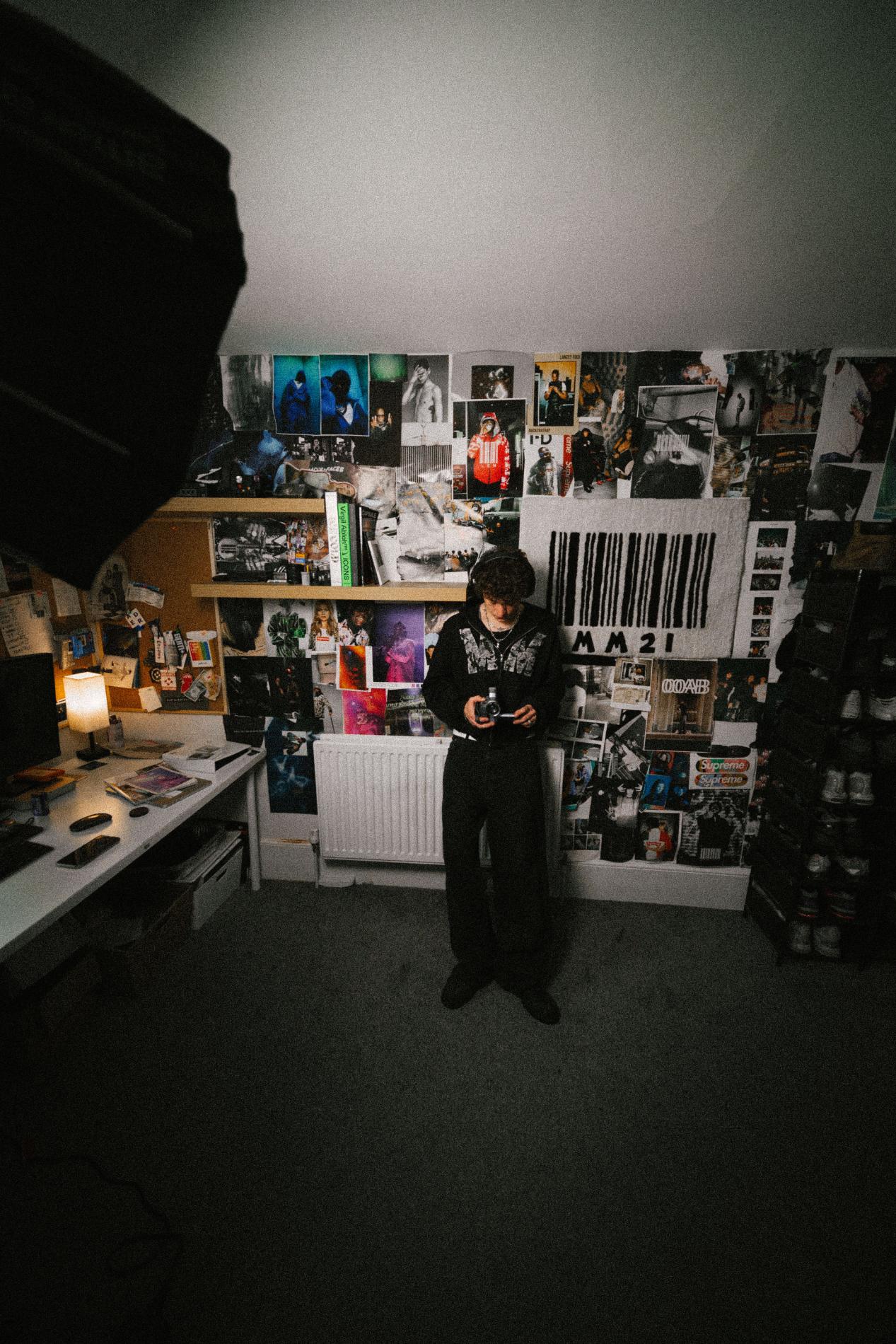 We linked up with young creative Mossy for Spotify’s campaign celebrating fandom