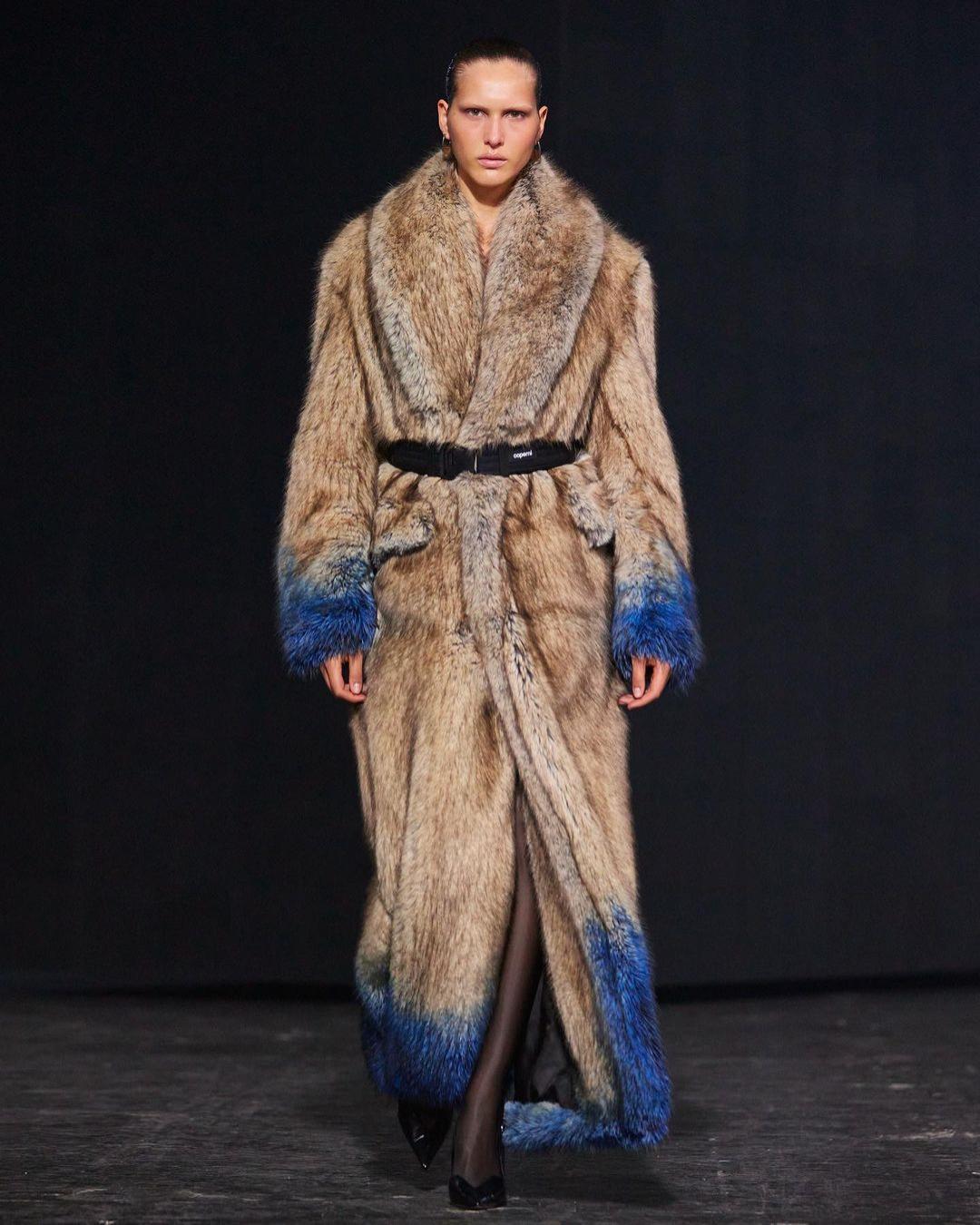 Who’s here for the alien-ification of Coperni?