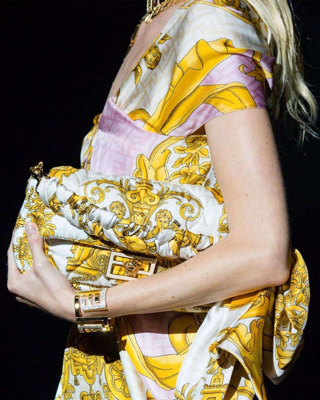 FENDACE: A CELEBRATION OF ITALIAN LUXURY