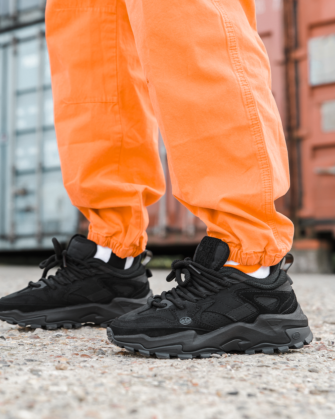 ALL BLACKED OUT: ENTER NOTWOWAYS’ LACUNA