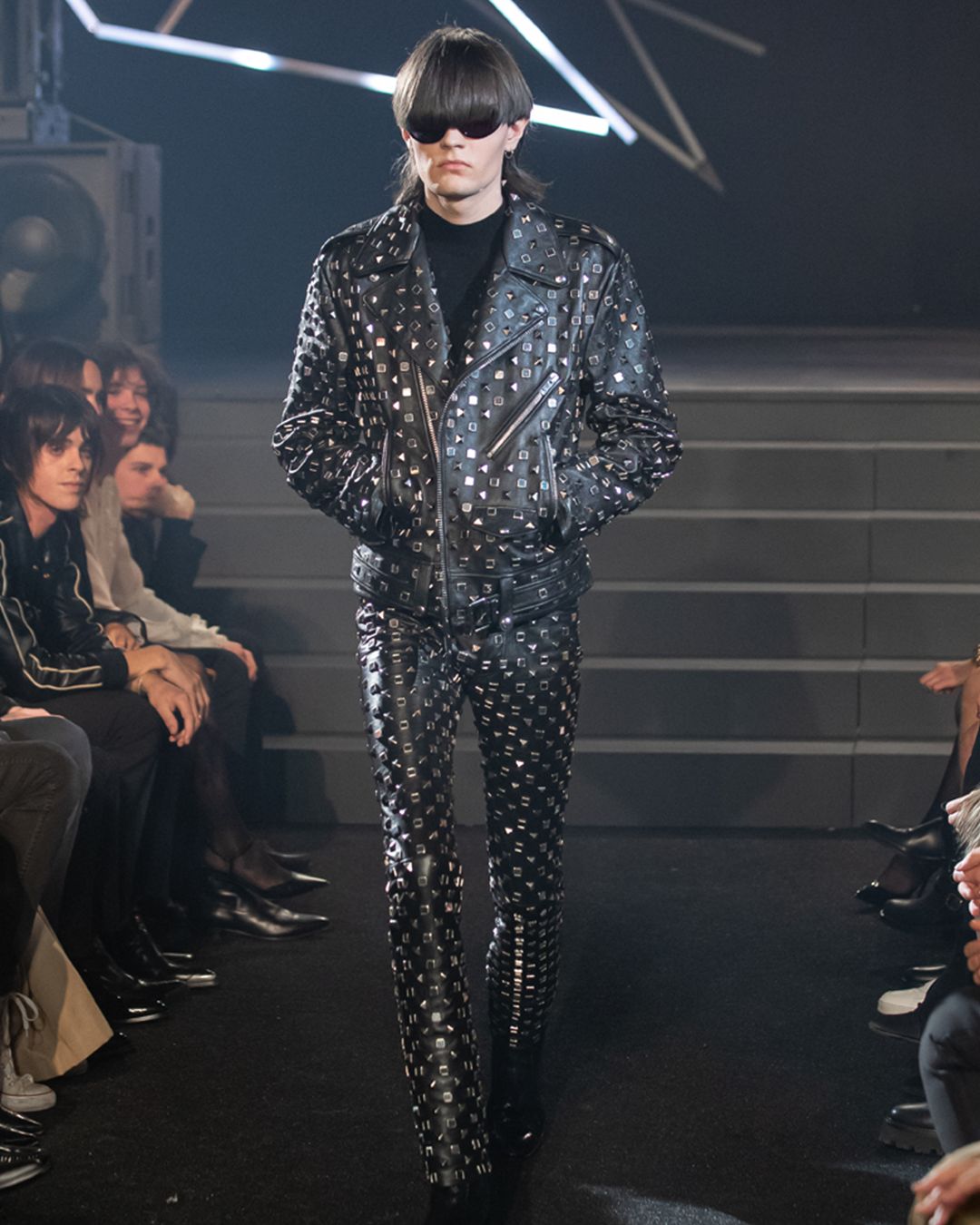 HEDI SLIMANE’S FW23 FOR CELINE WAS AN ODE TO ELECTRO-ROCK YOUTH