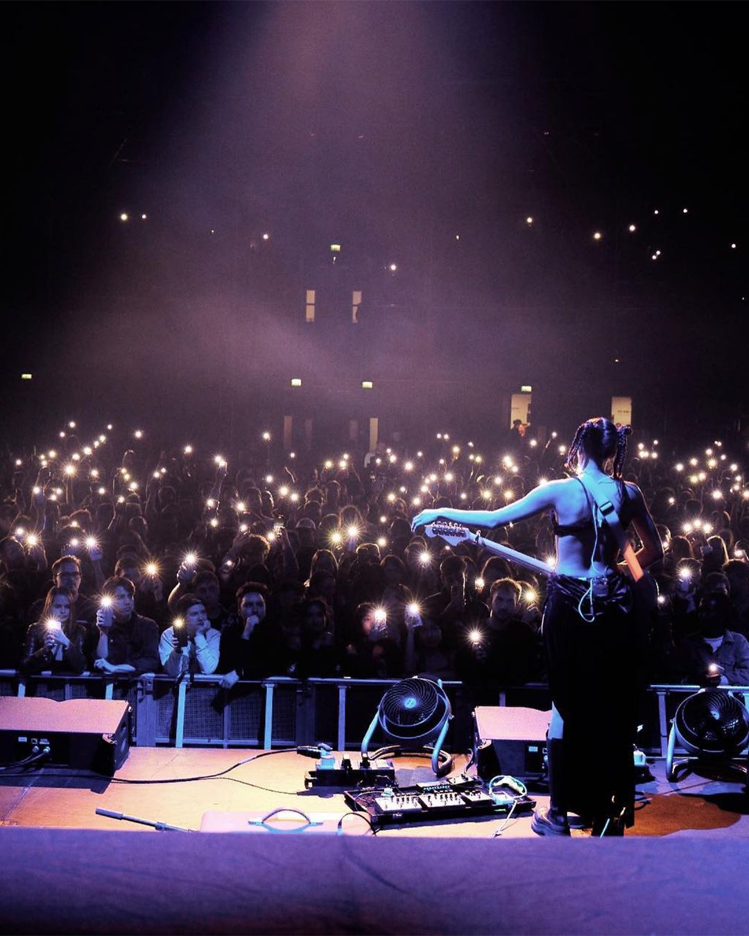 MAEVE TALKS HER LATEST RELEASE, EARLY INFLUENCES & OVERCOMING CREATIVE BLOCKS