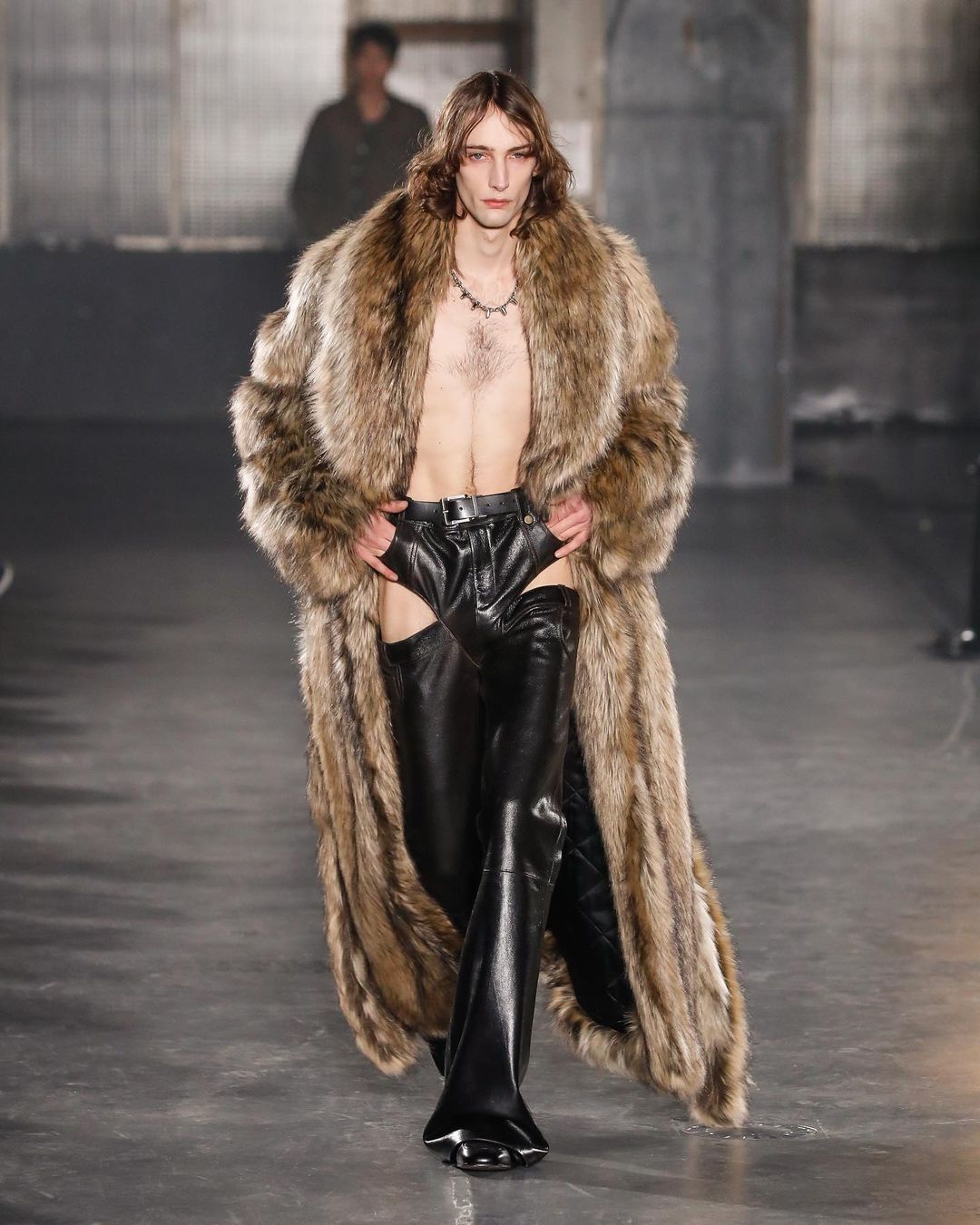 THE RISE OF NEANDERTHAL CHIC