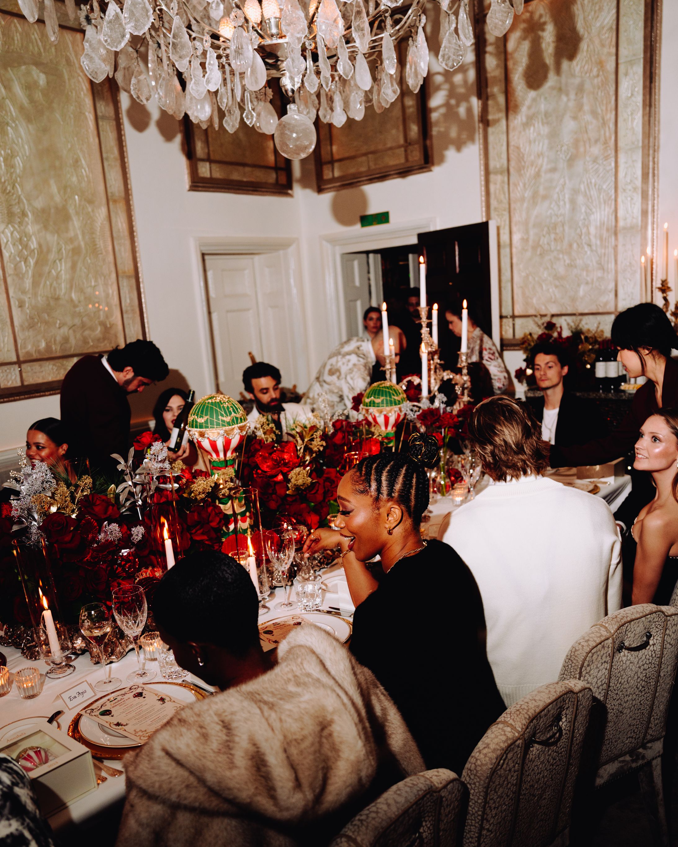 Annabel’s unveils its Holiday themed facade with Poppy Delevingne & Will Poulter