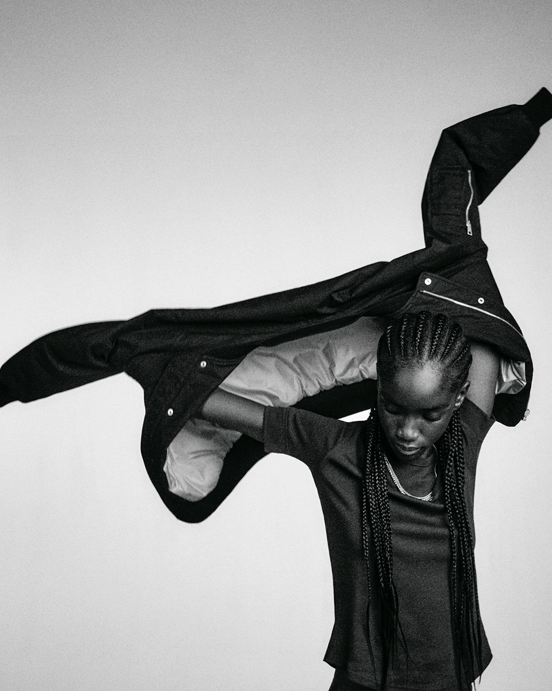 ISA BOULDER’S MENSWEAR SS23 CAMPAIGN & A HEAT X VETEMENTS PARTNERSHIP: YOUR FRIDAY ROUNDUP
