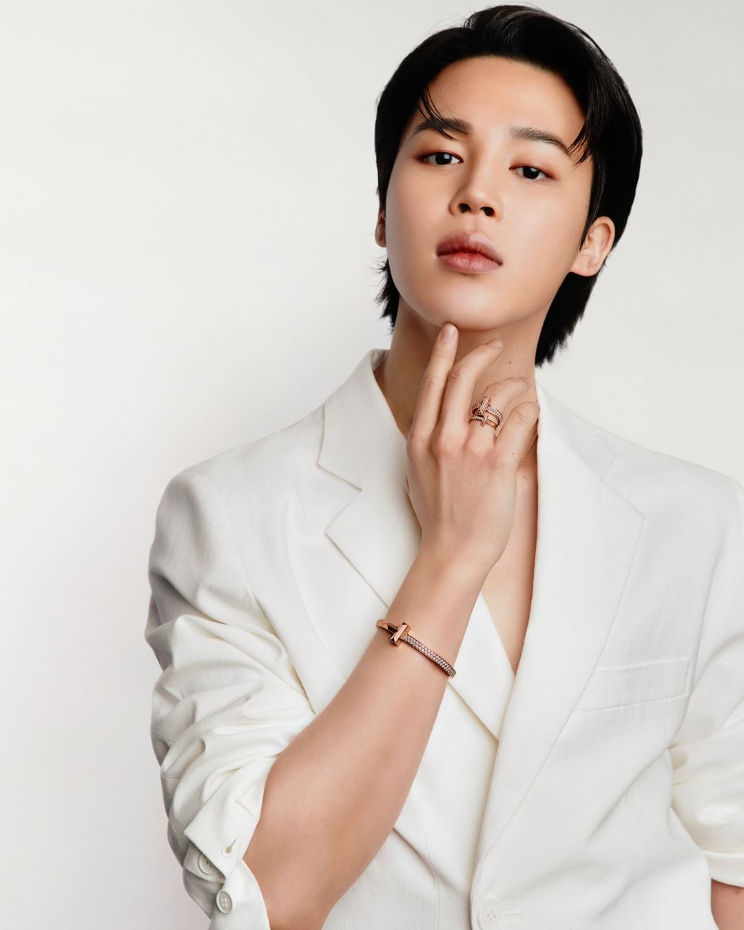 TOMMY JEANS GOES BACK TO THE 90S & ADER ERROR’S NEW SNEAKERS: YOUR MONDAY BRIEFING