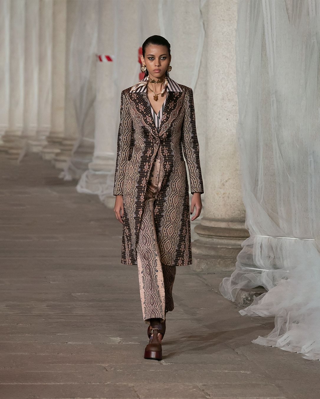 KEY TAKEAWAYS FROM ETRO’S RADICAL FW23 SHOW