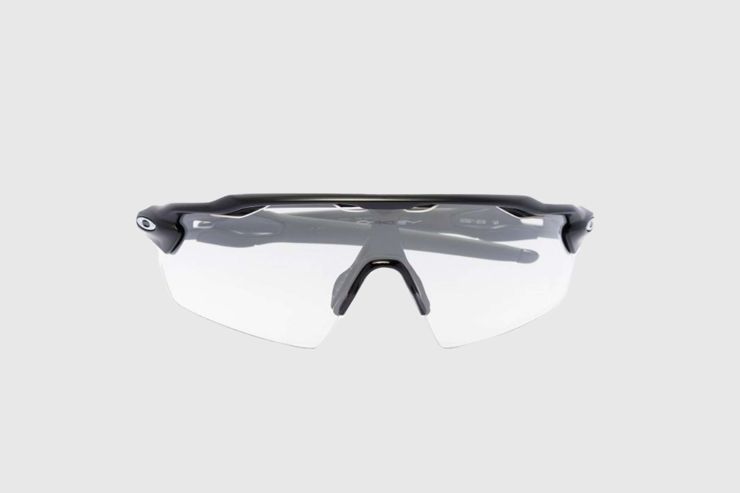 GO BOLD OR GO HOME WITH THESE 15 SUNGLASSES