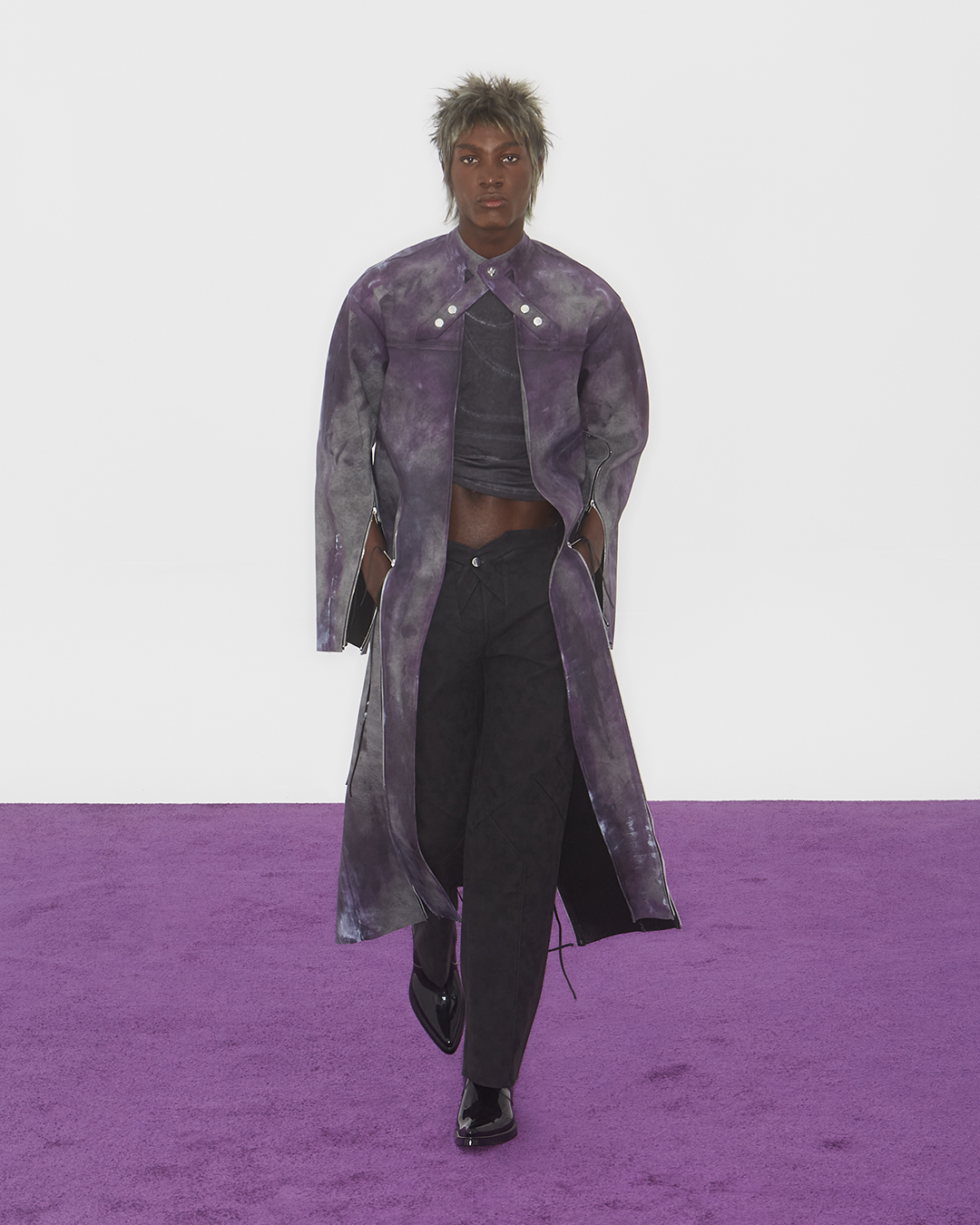 AV VATTEV’S SS24 COLLECTION IS A TASTE OF ‘SWEET SUMMER SWEAT’