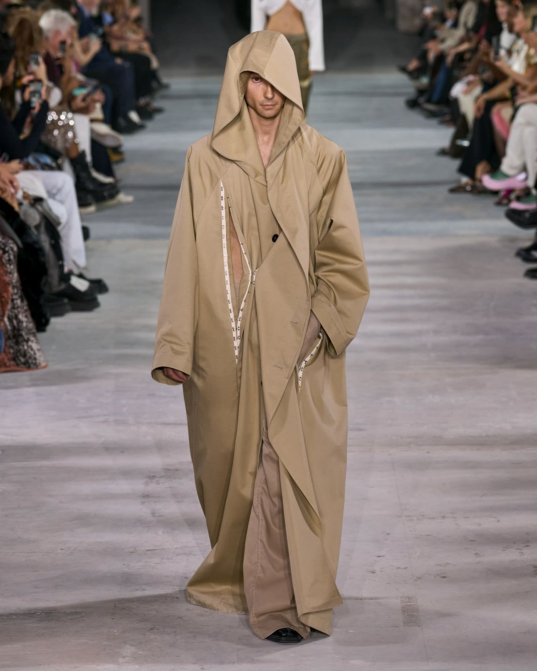 Y/Project SS24 was ready for red carpets and sweaty all-nighters