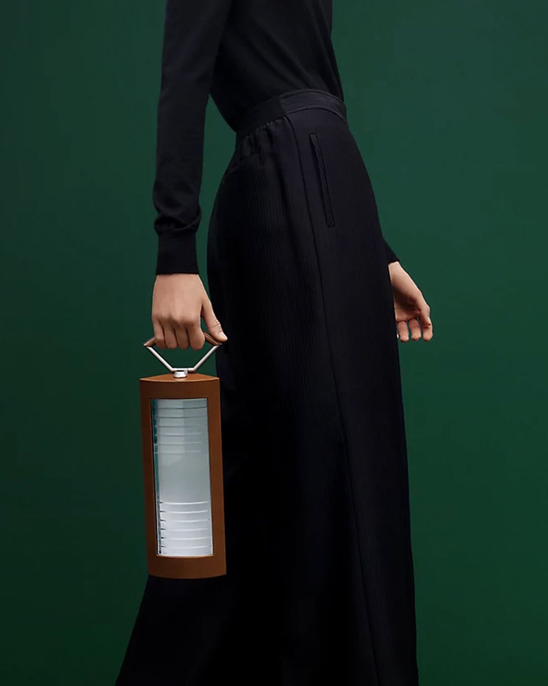 WTF IS THE POINT OF FASHION’S USELESS OBJECTS?