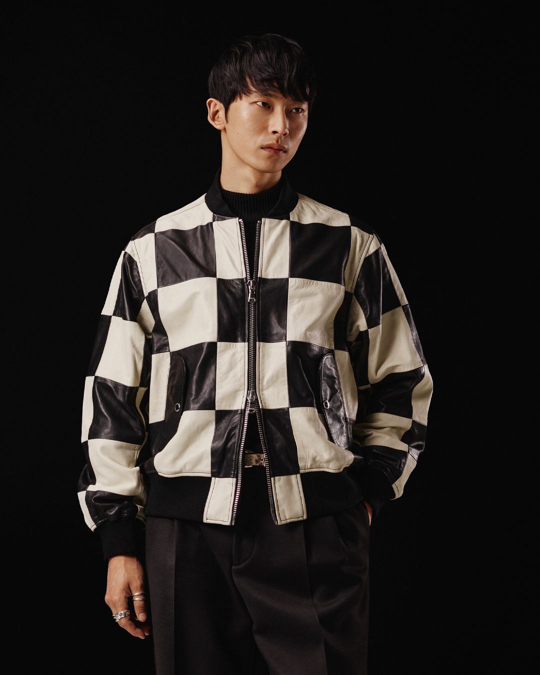 Your Friday Roundup: eBay launches Lost Time auction, Gant introduces 240 Mulberry Street collection & Mr Eazi drops new album