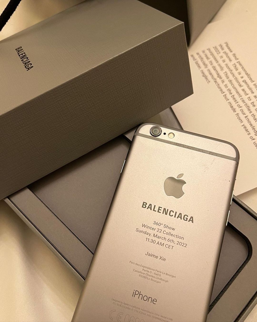 WE LOVE THE SHOWS, BUT LET’S TALK ABOUT THE FASHION SHOW INVITES