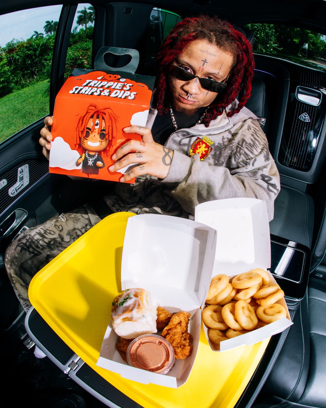 Boy dinner: Trippie Redd & Popchew are serving up chicken n chips