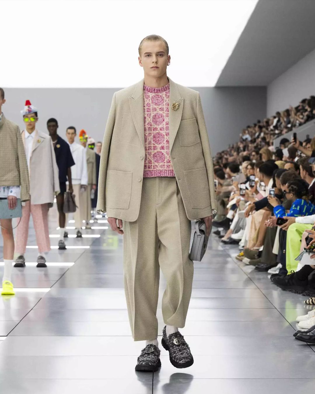 5 KEY TAKEAWAYS FROM KIM JONES’ DIOR HOMME SS24 COLLECTION