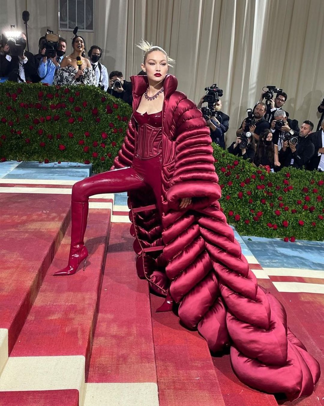 A COMPLETE GUIDE TO THE MET GALA