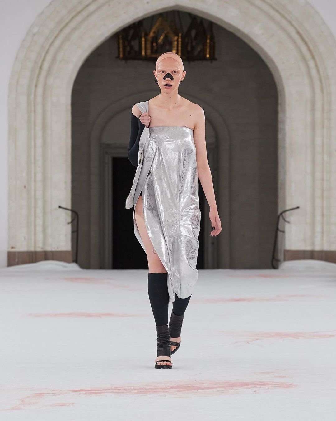 Mouthguards, nose strips & blood spatters: what went down at the P.L.N. SS24 show