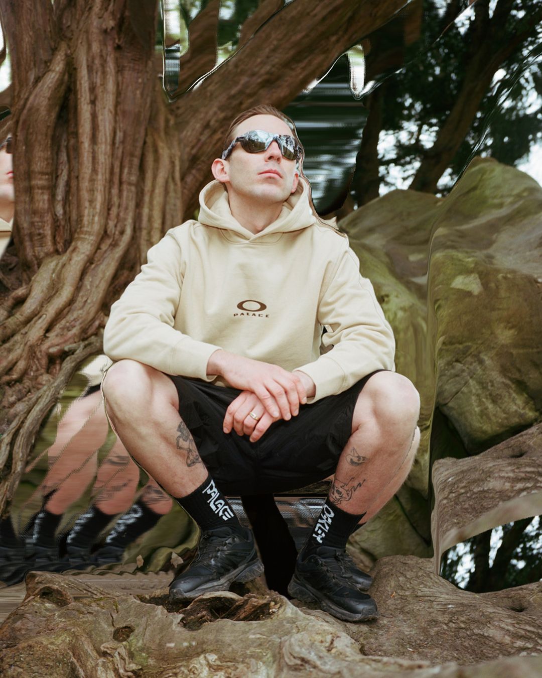LET’S TRAVEL TO THE FUTURE WITH THE OAKLEY X PALACE COLLAB