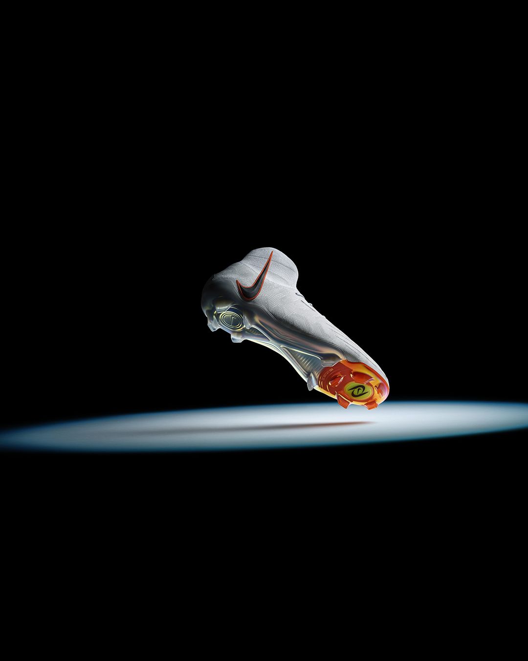 NIKE IS REVOLUTIONISING WOMEN’S FOOTBALL WITH ITS PHANTOM LUNA BOOT