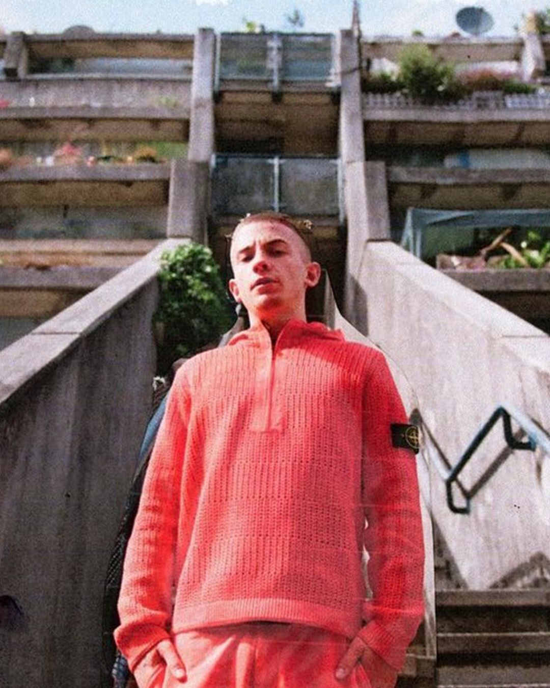 PHOTOGRAPHER, DIRECTOR & ANIMATOR GUY GOOCH KNOWS NO CREATIVE BOUNDS