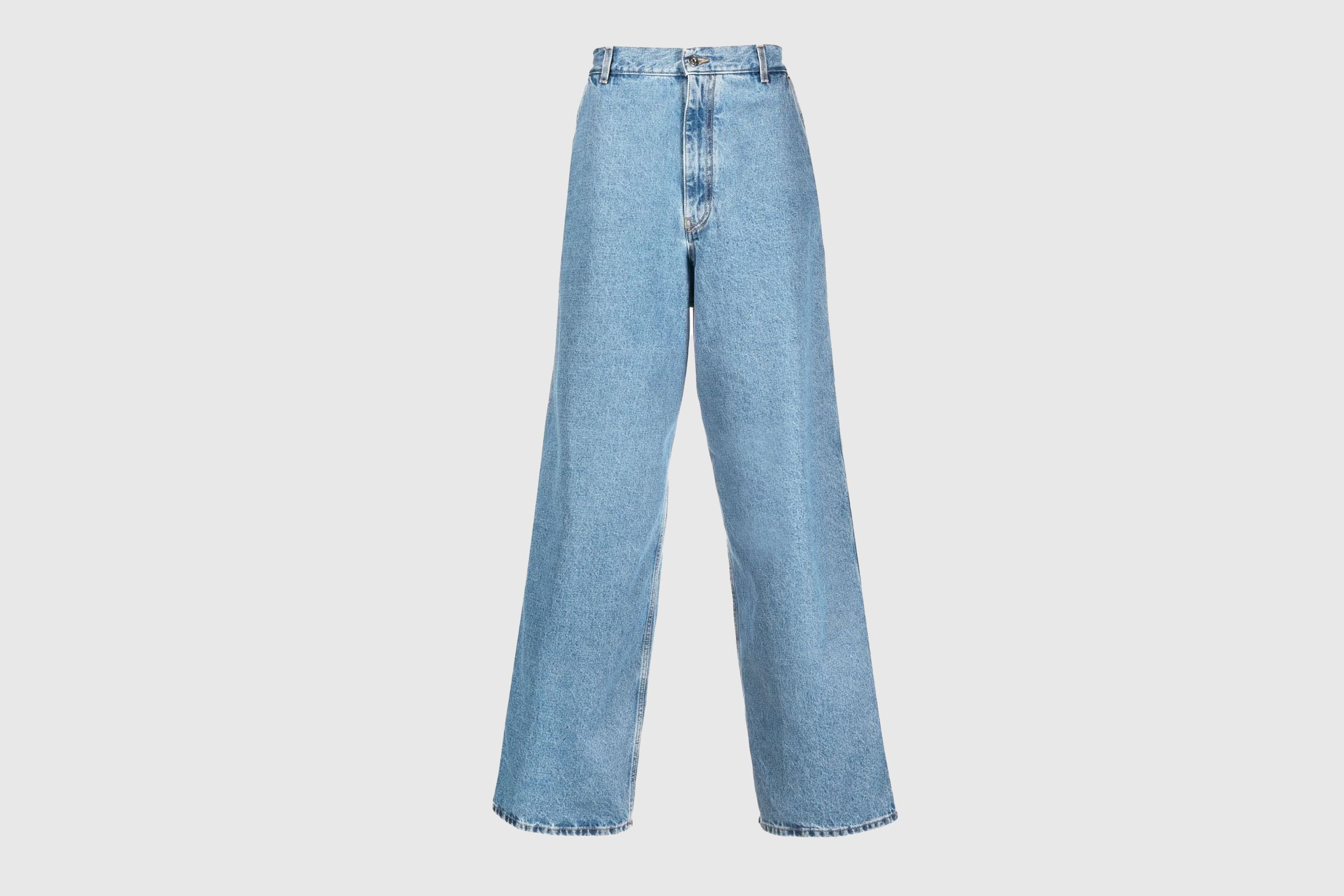 FRESH OFF THE RUNWAY: HOW TO RECREATE KEY SS23 LOOKS